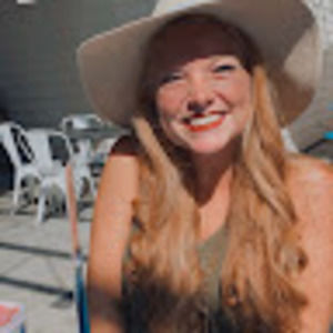 Meet your Posher, Jennie